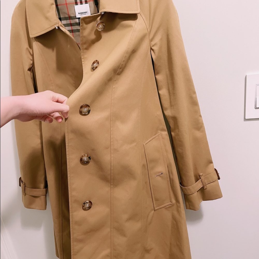 burberry coat. Sipson Cotton Gabardine Belted Swing Coat In Nutmeg - Picture 7 of 12